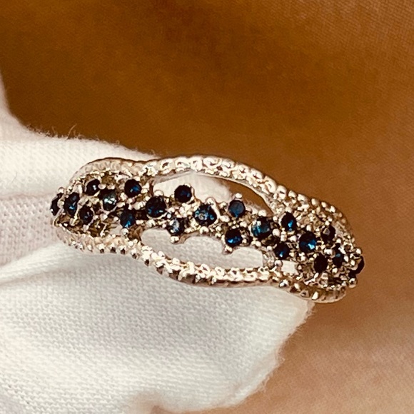 ✨✨✨_ 2x$60_ 925 Sterling Silver CZ Band Ring - Picture 9 of 16